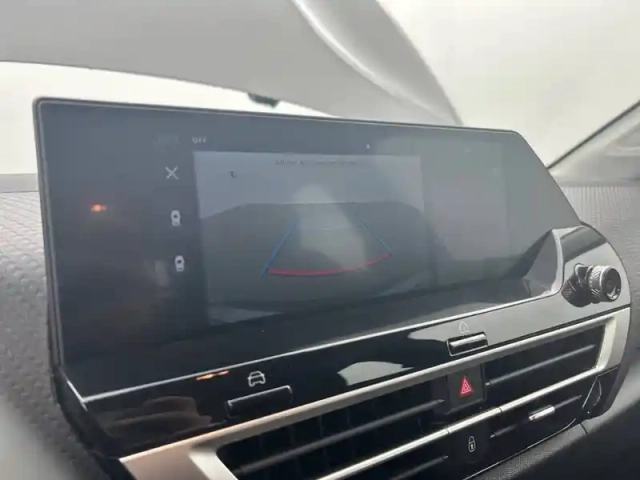 Citroën C4 hybride 136 e-dcs6 — photo 42