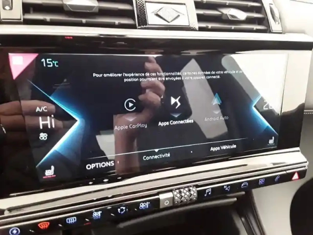 Ds Ds 7 ds7 crossback hybride e-tense 300 eat8 4x4 — photo 67