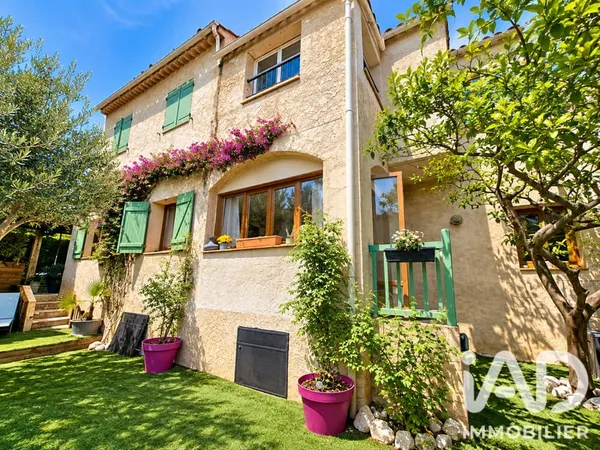 Maison 6 pièces 157 m²