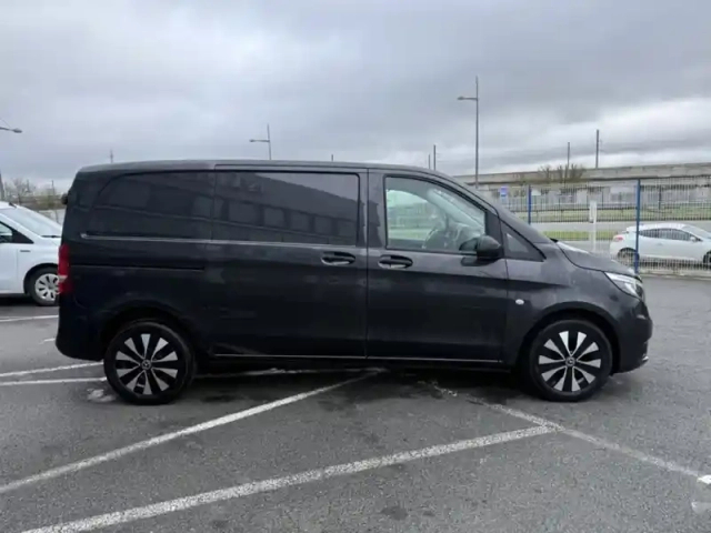 Mercedes Vito 114 cdi fourgon compact — photo 5