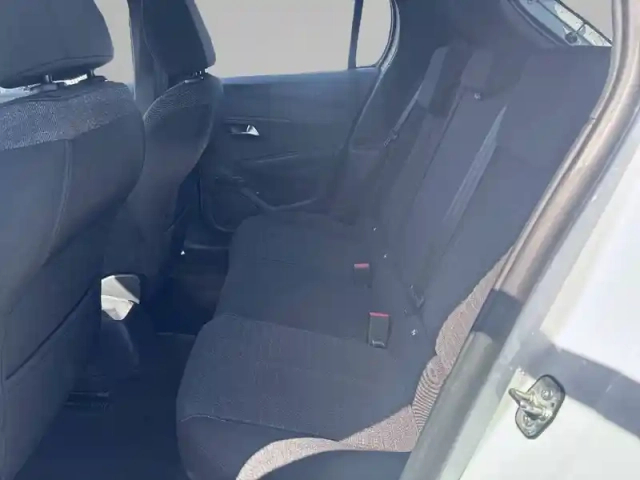 Peugeot 208 puretech 75 s&amp;s bvm5 — photo 12