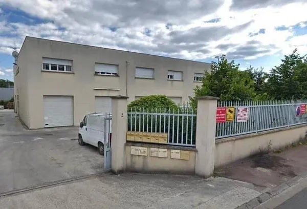Boutique 2 pièces 88 m²