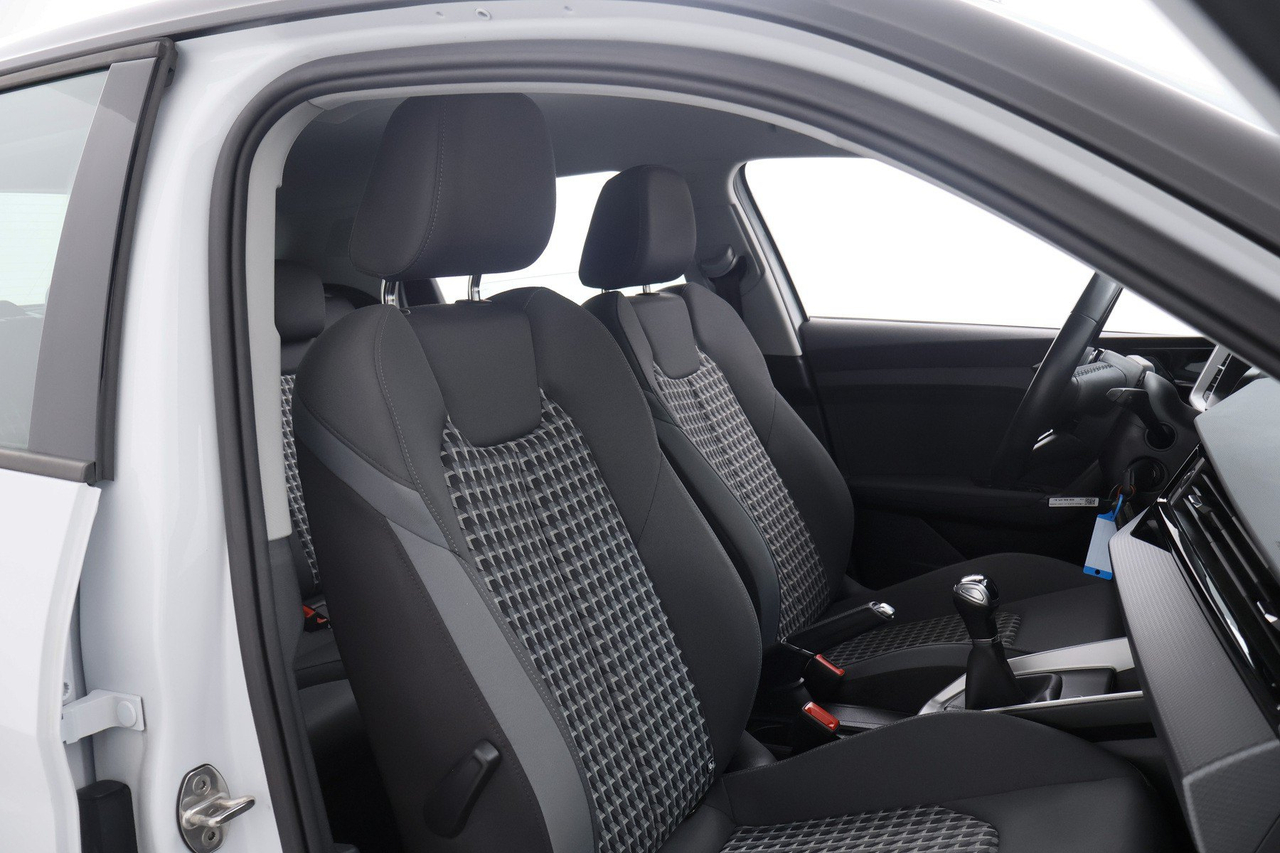 Audi A1 Sportback — photo 14