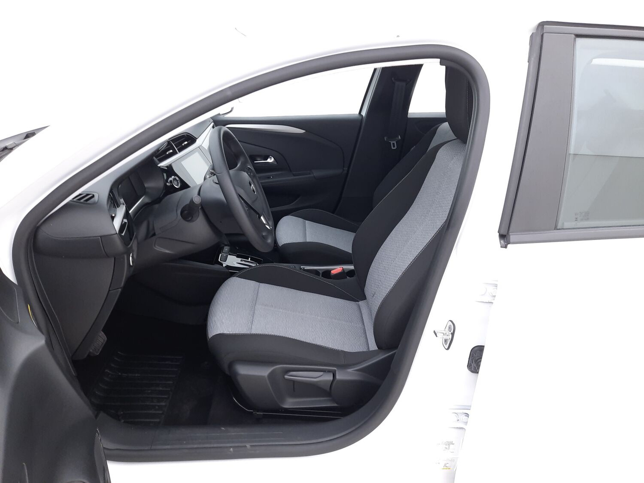 Opel Corsa — photo 13