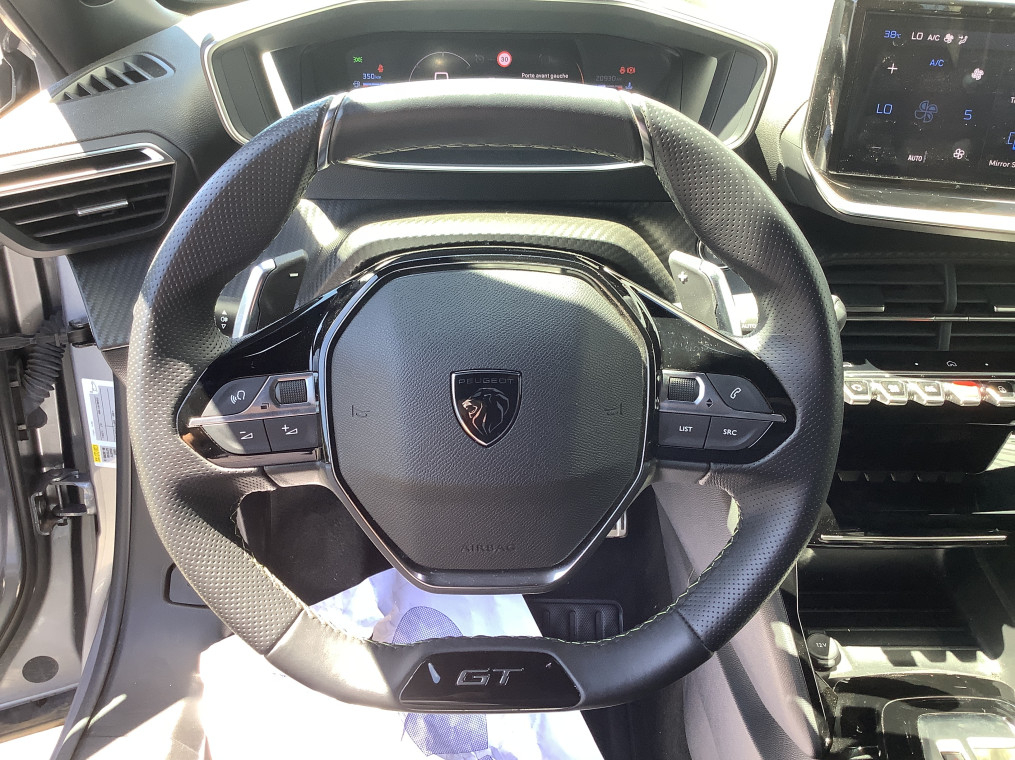 Peugeot 2008 — photo 18