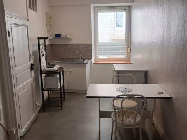 Studio meublé