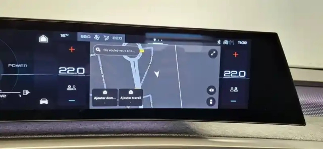 Peugeot 3008 hybrid 145 e-dcs6 — photo 32