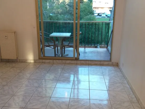 Vends studio loué rivierazur