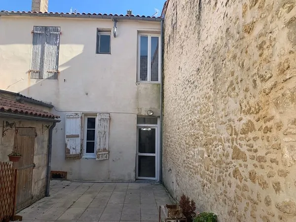 IMMEUBLE DE RAPPORT ROCHEFORT
