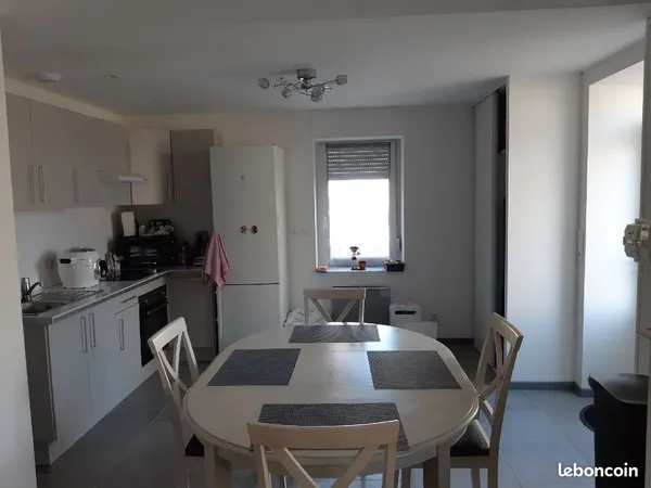 Appartement T2 40 m² climatisé - 1 chambre - Poilly-lez-Gien