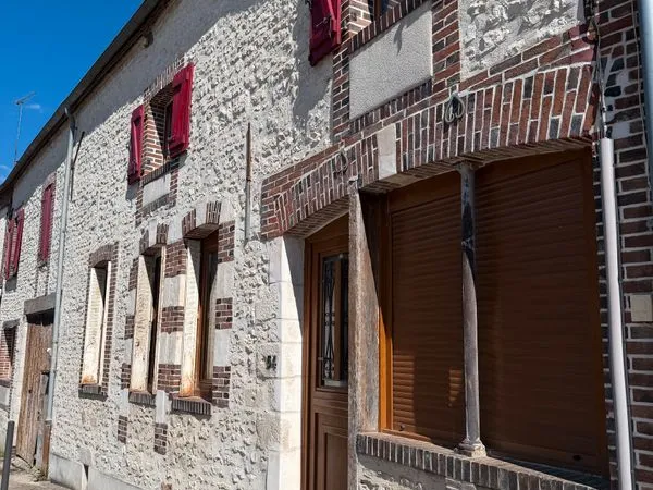 Maison rénovée 141m² - 3 chambres - Terrain - DPE B