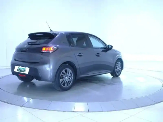 Peugeot 208 puretech 75 s&amp;s bvm5 — photo 26