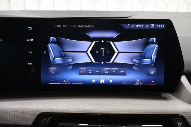 Bmw Serie 2 active tourer 218i 136 ch dkg7 — photo 13
