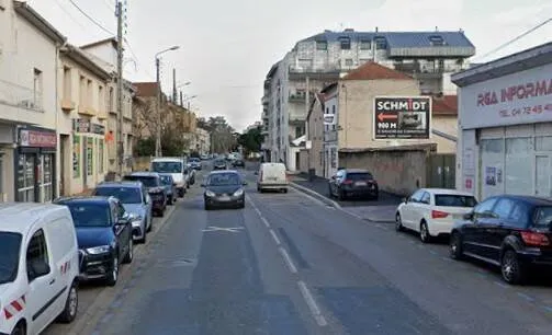 Local commercial 24 m²