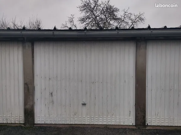 GARAGE / BOX à louer