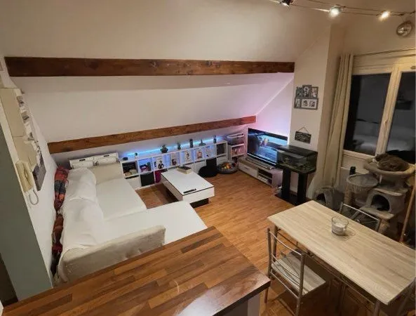 Location f2