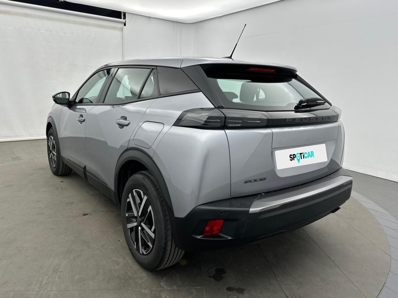 Peugeot 2008 100 s&s bvm6 style — photo 6