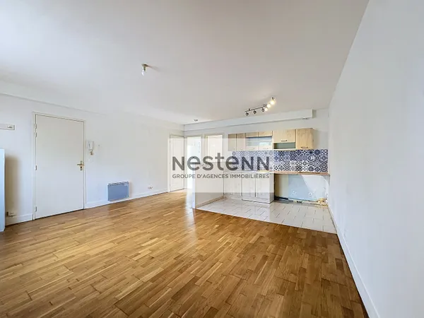 Appartement Sannois 2 pièces 48 m2 - Parking - 1 chambre - RDC.