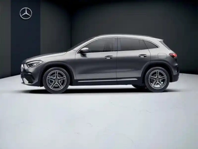 Mercedes Gla 200 d amg line — photo 55