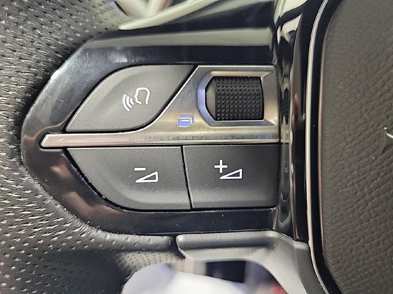 Peugeot 3008 hybrid 225 e-eat8 gt — photo 19