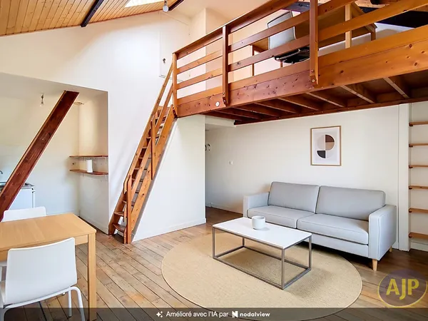 QUAI SAINT CAST - Appartement T3 à rénover