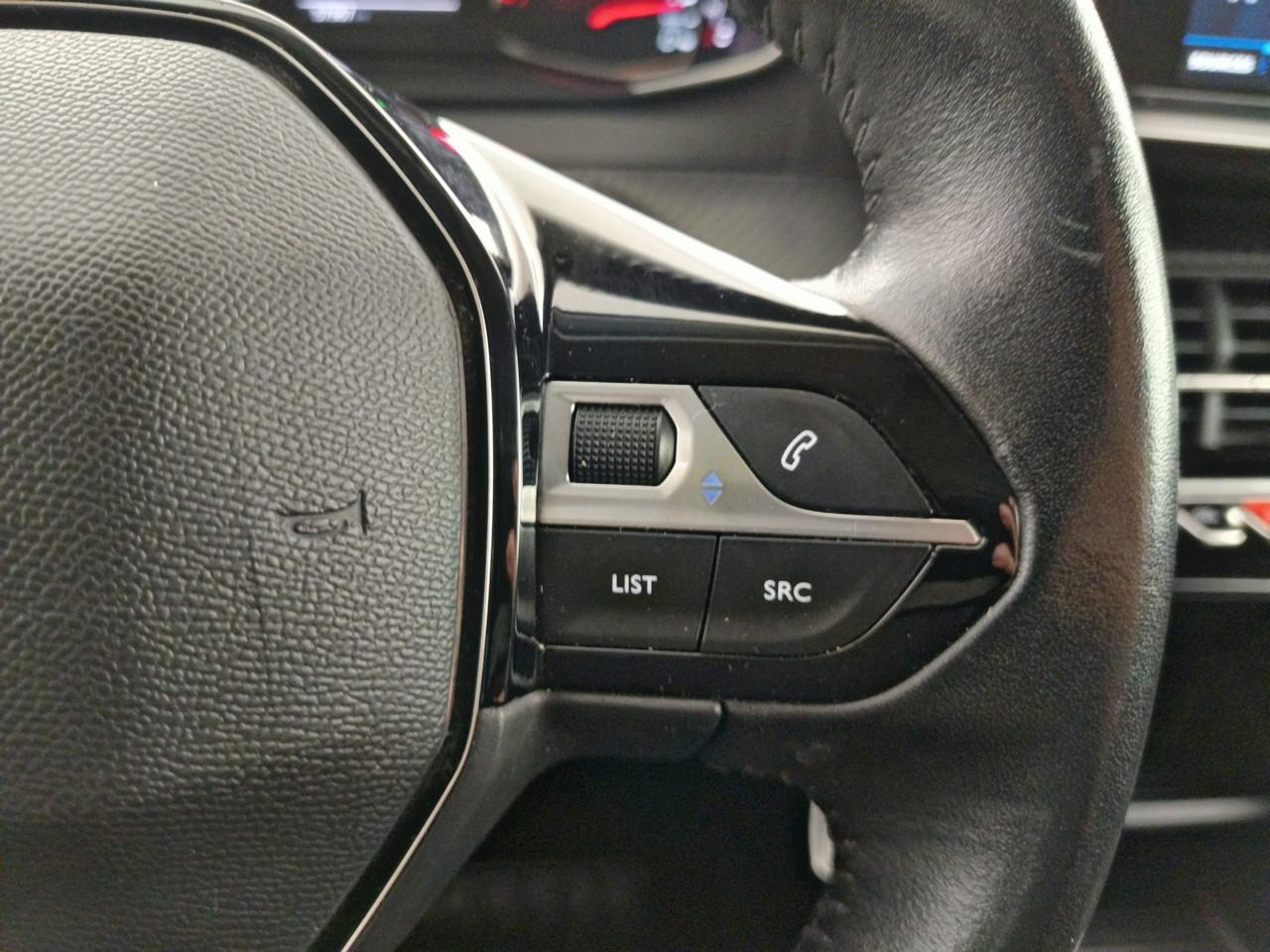 Peugeot 208 puretech 75 s&s bvm5 style — photo 16