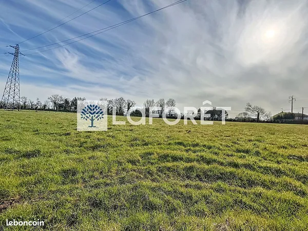 Terrain 8966 m²
