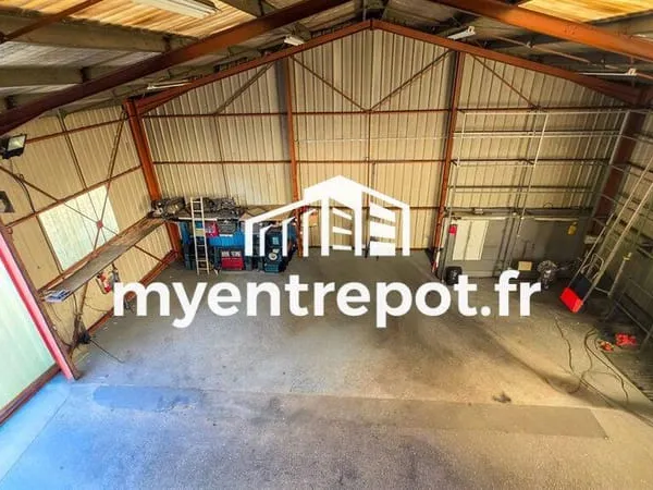 Local d'activité 400 m²
