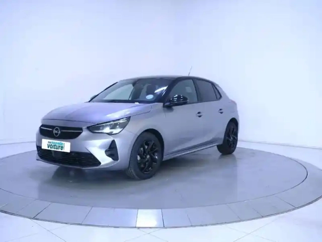 Opel Corsa 1.2 turbo 100 ch bvm6 — photo 1