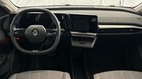Renault Mégane E-Tech Electric EV60 220ch Equilibre super charge -B — photo 11