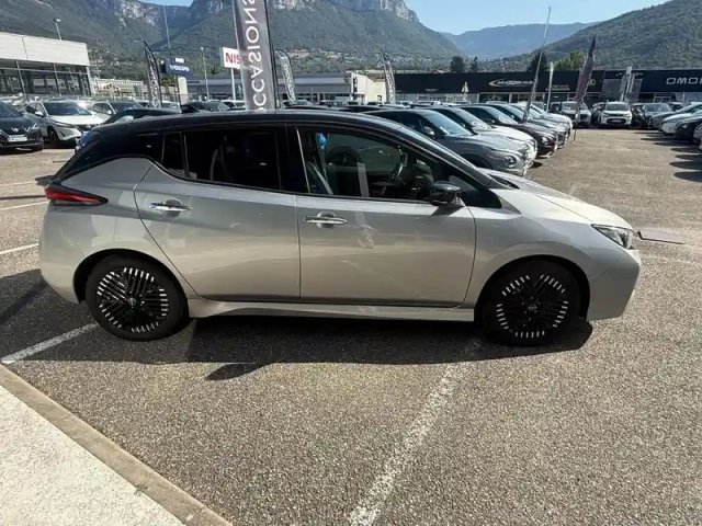 Nissan Leaf 150ch 40kwh n-connecta 22 — photo 5