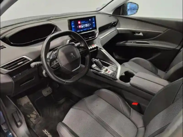 Peugeot 3008 1.2 puretech 130ch s&amp;s allure eat8 — photo 8