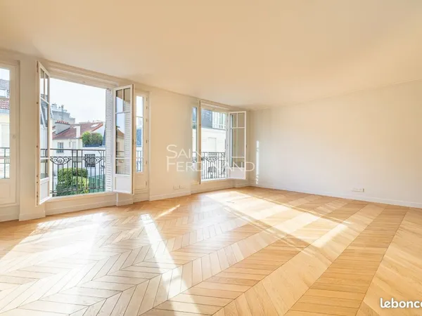 Appartement 5 pièces 131 m²