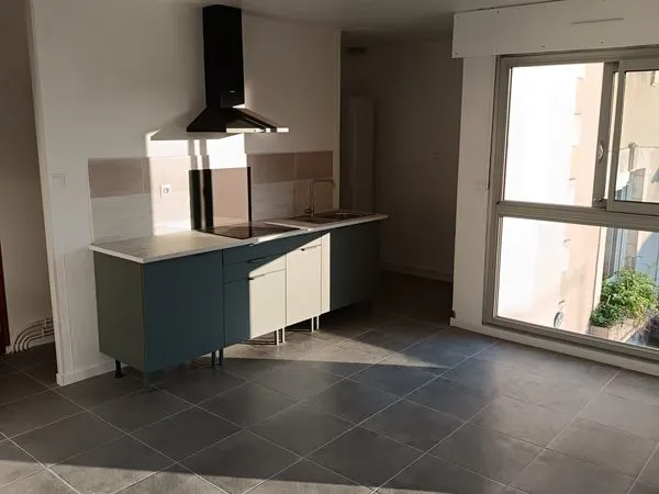 Appartement à louer Boulevard Stalingrade à Saint Georges