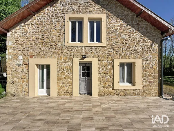 Maison 9 pièces 281 m²