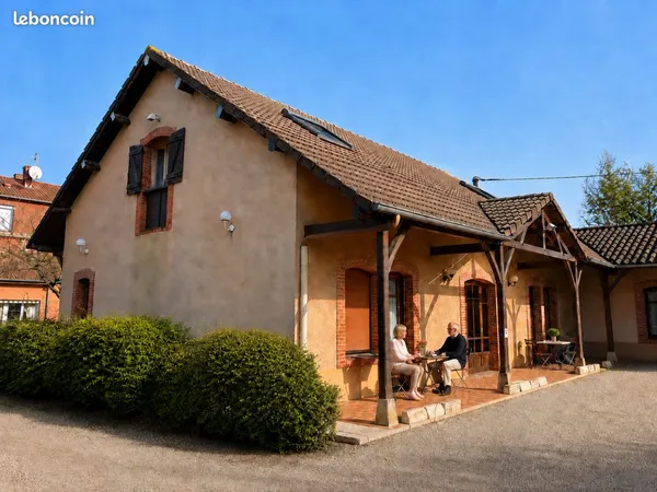 Studio meublé avec terrasse et jardin - Cuisery (71290) - Location moyenne durée