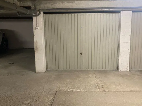 Garage / box à louer sécurisé