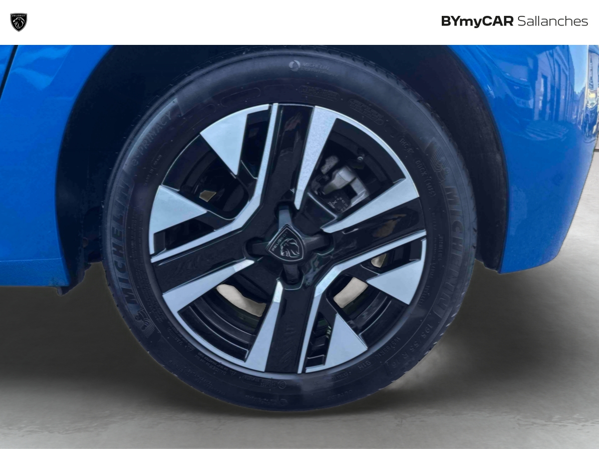 Peugeot 208 100 S&amp;S BVM6 — photo 15