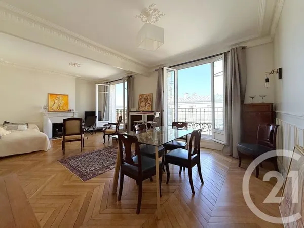 Appartement 3 pièces 77 m²
