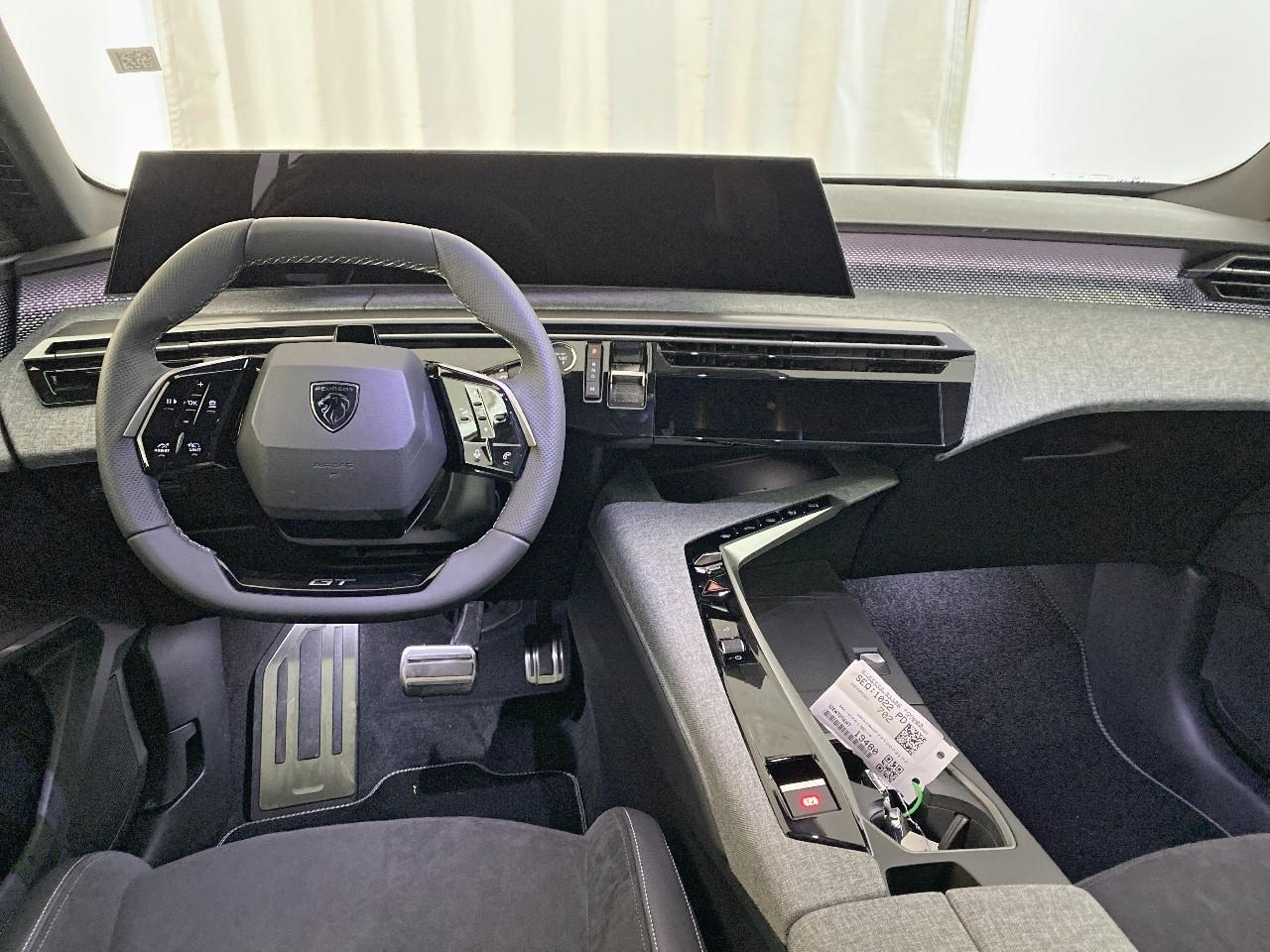 Peugeot 3008 hybrid 145 e-dcs6 gt — photo 8