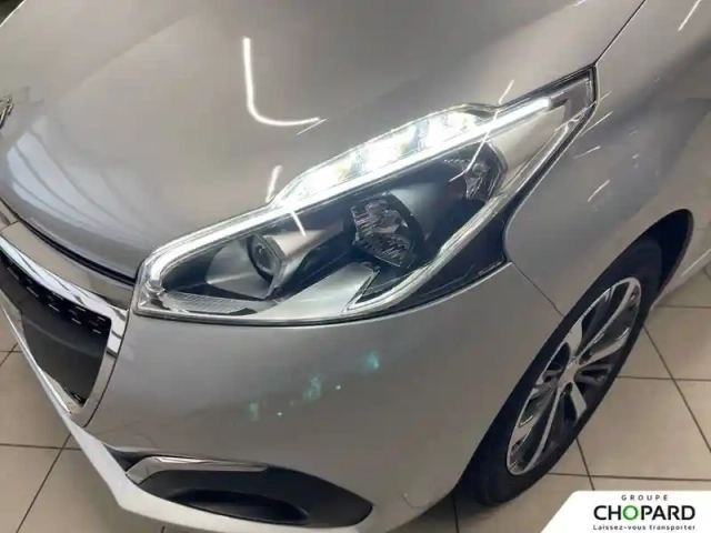 Peugeot 208 1.2 puretech 110ch s&amp;s eat6 — photo 58