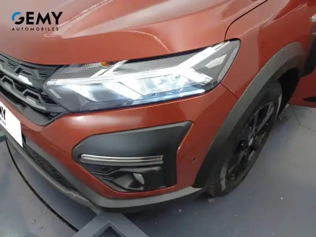 Dacia Jogger eco-g 100 7 places — photo 31