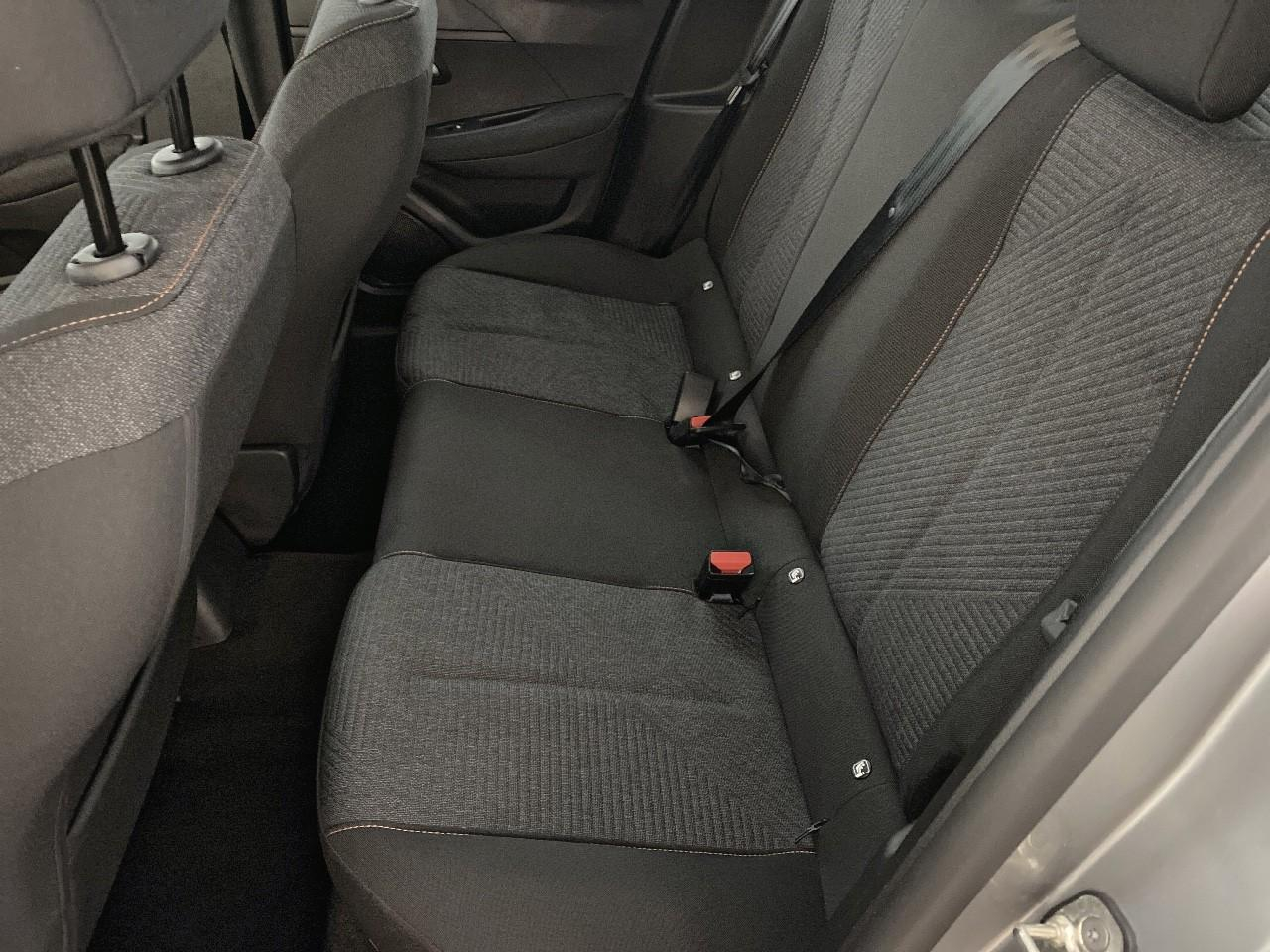 Peugeot 208 100 s&s bvm6 style — photo 10