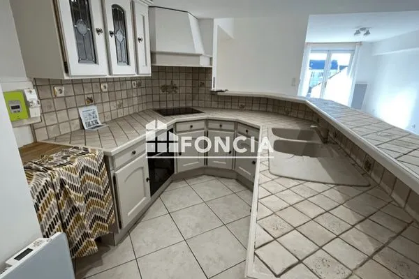 Appartement 3 pièces 77 m²