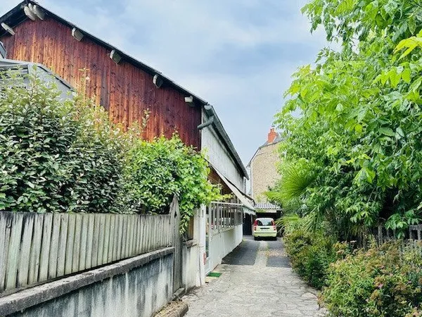 Bâtiment professionnel