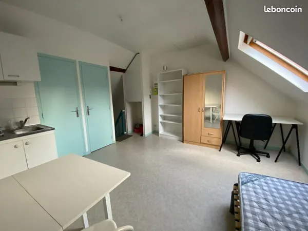 Studio 1 pièce 15 m²