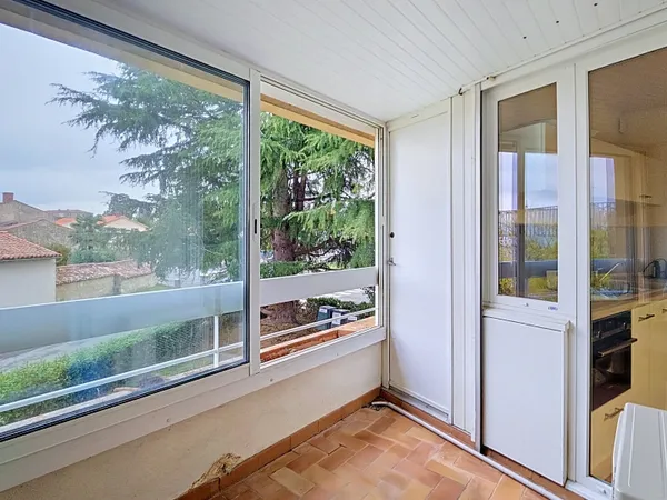Appartement Fontenay Le Comte 2 pièce(s) 64.42 m2