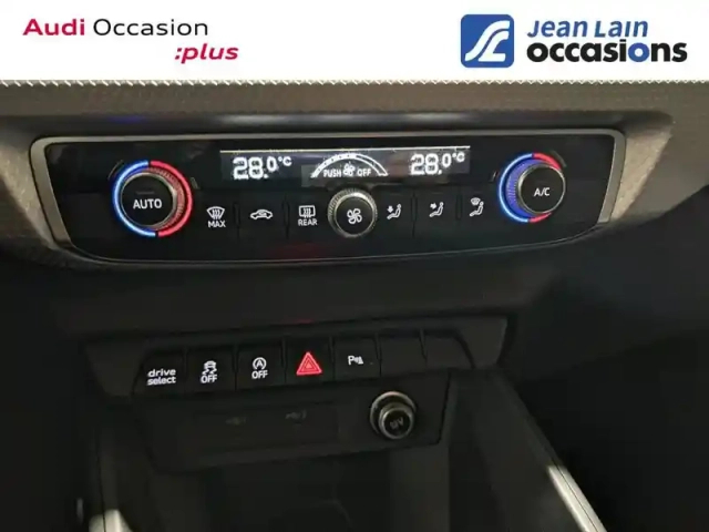 Audi A1 sportback 40 tfsi 207 ch s tronic 7 — photo 14