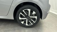 Peugeot 208 1.2 PureTech 100ch S&S Active — photo 20