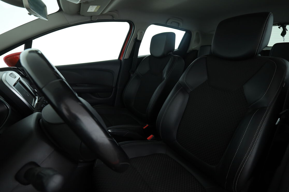 Renault Clio 0.9 TCe Energy Trend — photo 9